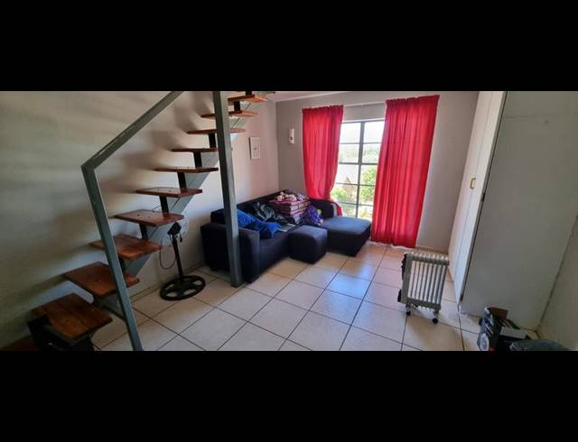 1 BEDROOM PROPERTY TO RENT IN KANNONIERS PARK